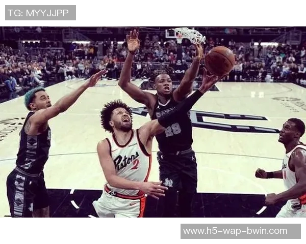 马刺队即将裁掉老将中锋比永博计划在本周末前完成调整