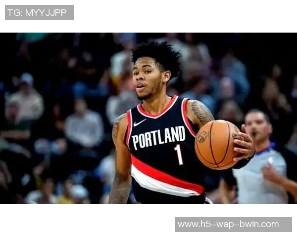 安芬尼西蒙斯表现出色14投8中三分球7中2贡献18分2助攻