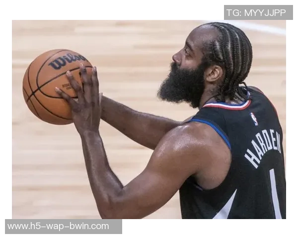 哈登全场31分展现攻击力坚持每场比赛保持侵略性 哈登全场31分展现攻击力坚持每场比赛保持侵略性