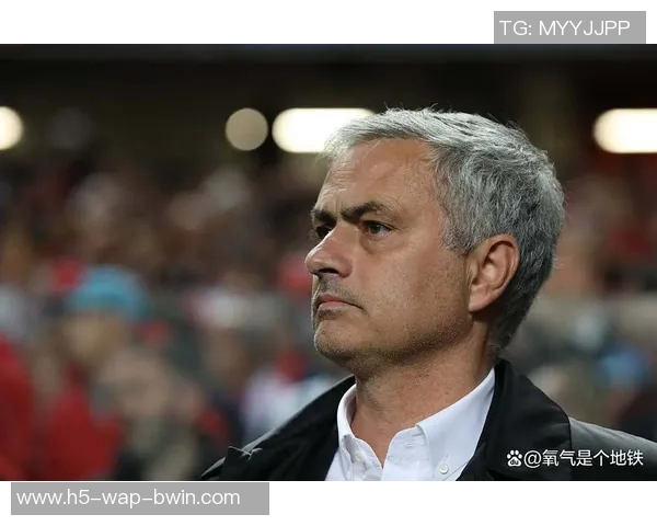 穆里尼奥与C罗如父子般亲密却曾因教诲几乎让其泪崩的故事 穆里尼奥与C罗如父子般亲密却曾因教诲几乎让其泪崩的故事