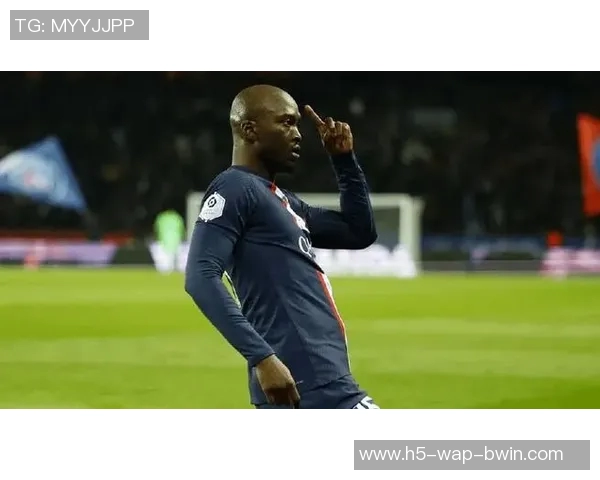 达尼洛称赞巴黎圣日耳曼实力弗拉门戈誓言争夺洲际杯荣耀